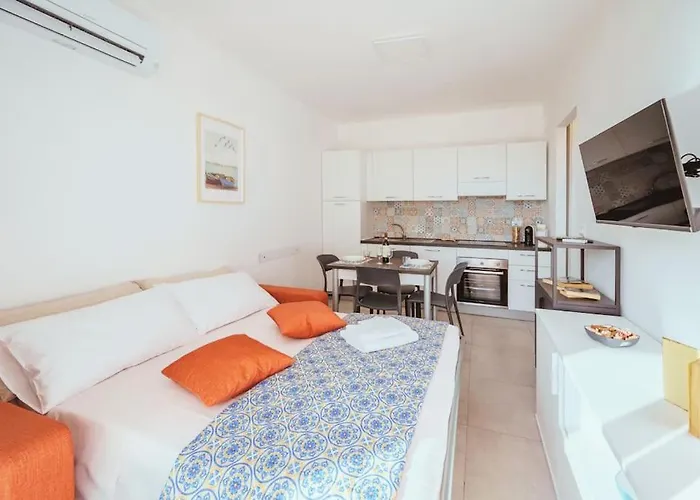 - Near Sea Appartamento *